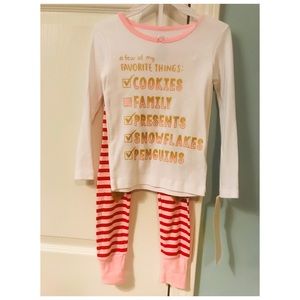 🆕NWT super cute pj’s from Oshkosh  size 3t